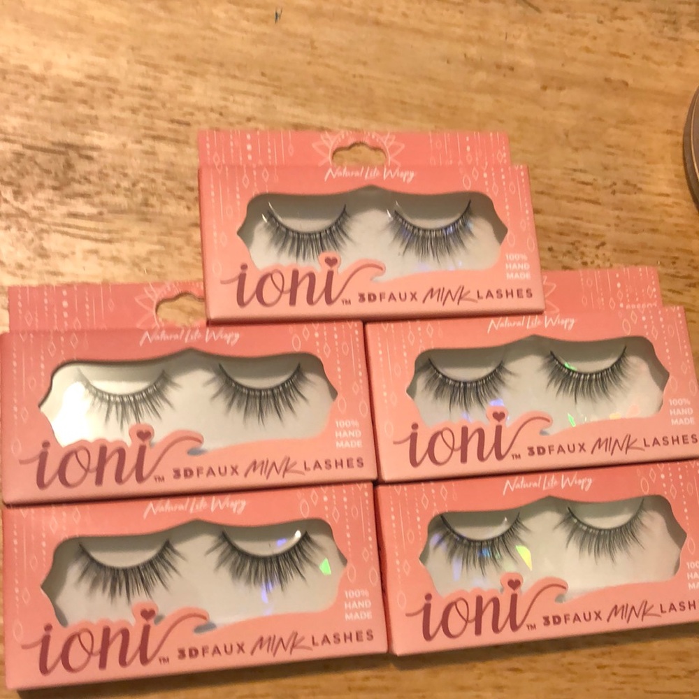 Eyelashes